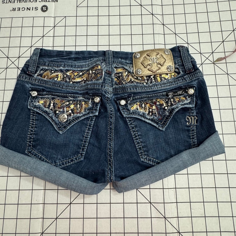 Miss Me Signature Skinny Denim Shorts 27 Dark Wash Sequin Embellished Cuffed Low